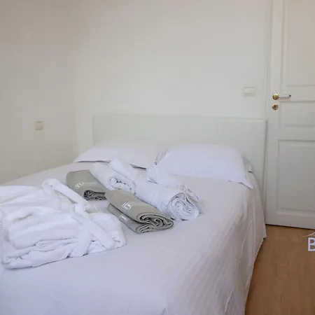 Beautiful Place Nationale In Old Town Apartament