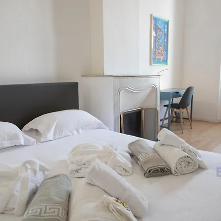 Beautiful Place Nationale In Old Town Apartament *